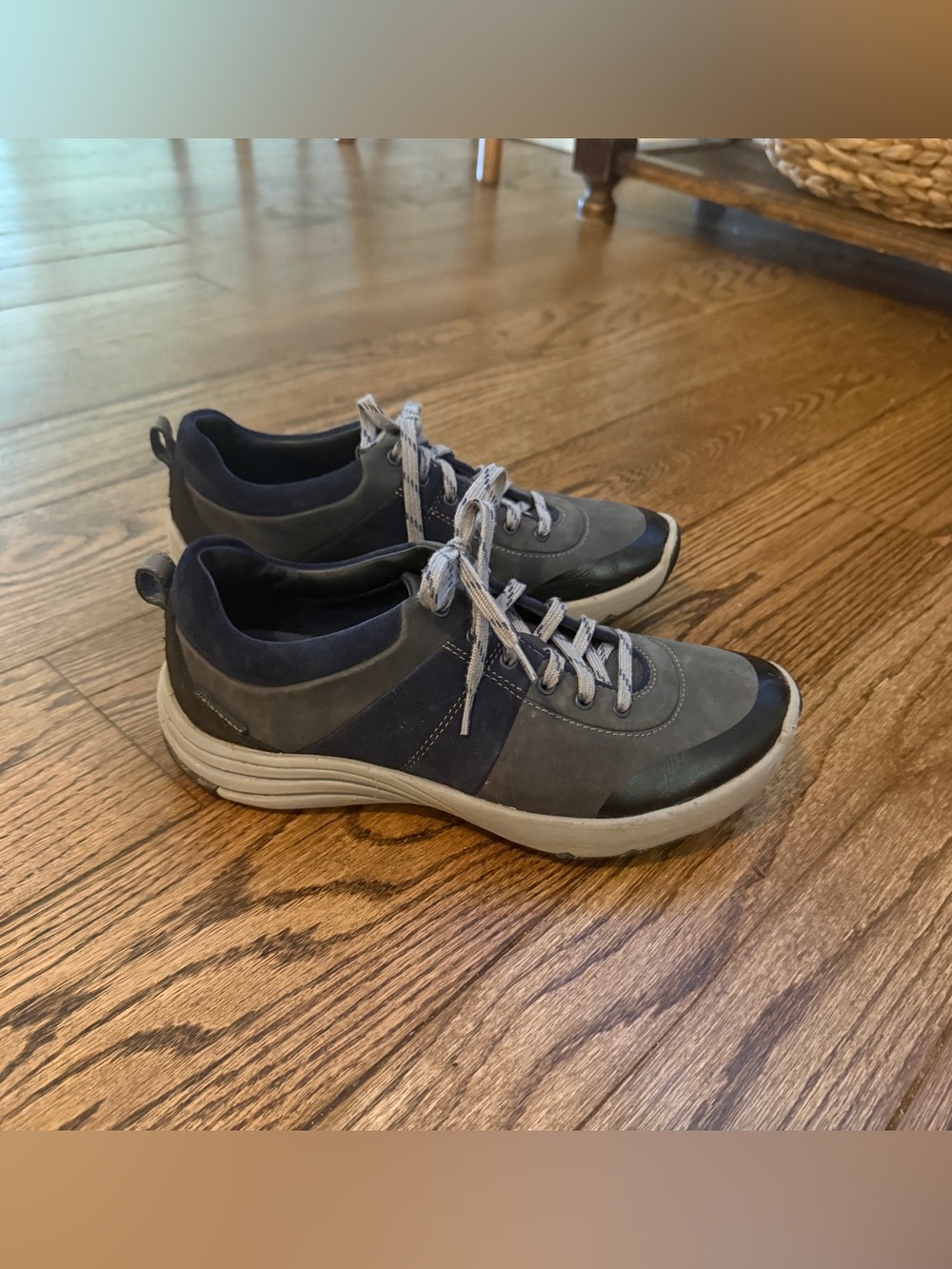 Women’s Clarks Unstructured